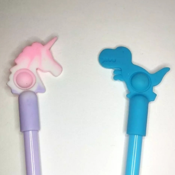 Lot of 5 Novelty Ink Pens Unicorn Dinosaur Star Heart Silicone Fidget Pop Game - Picture 3 of 11